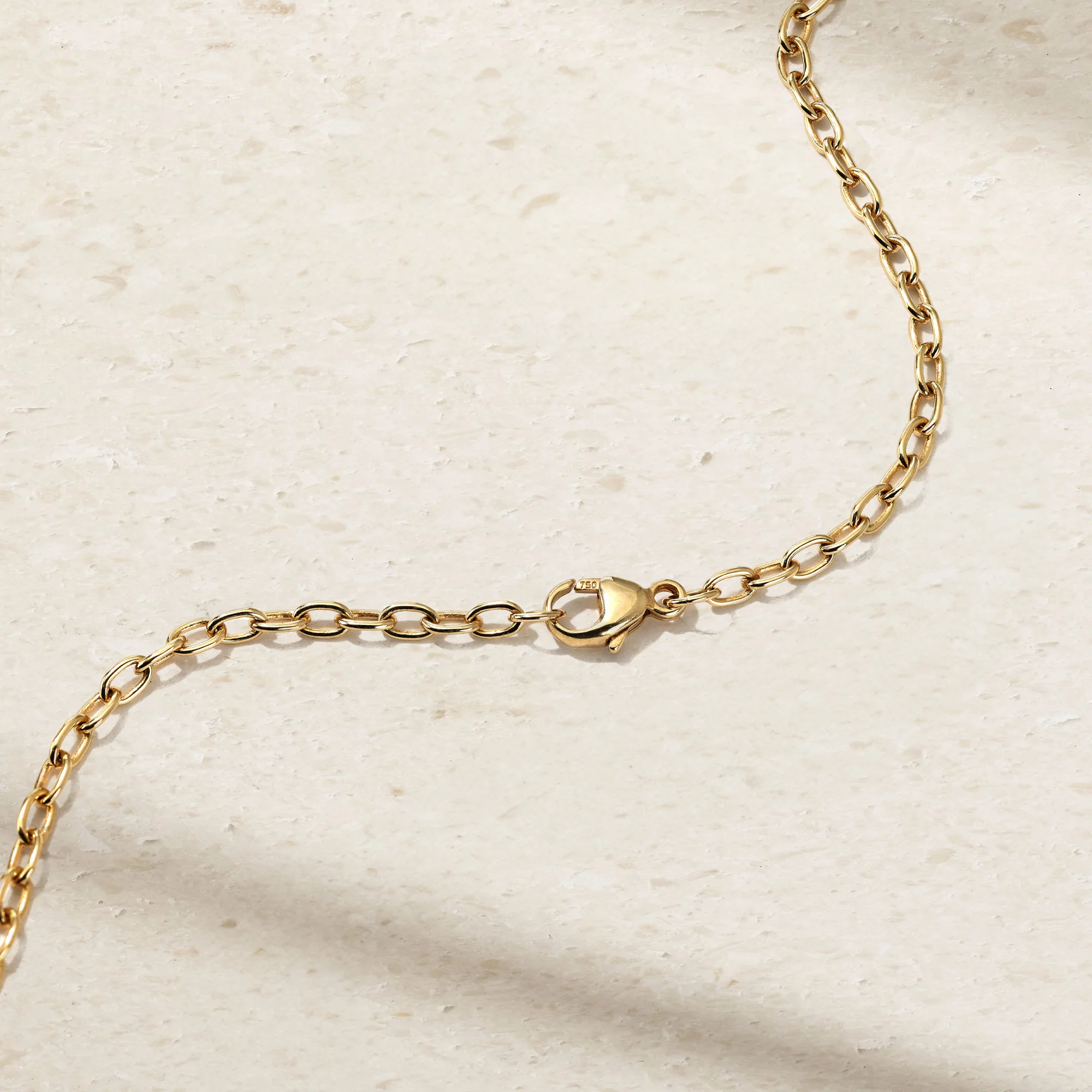 Silky Sapphire and Diamond Pendant - Image 4